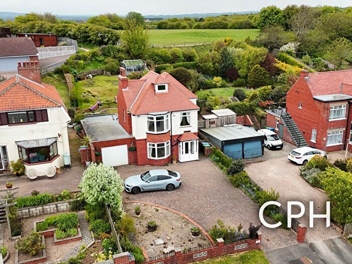 4 Bedroom Detached House For Sale In Filey Road, Scarborough, YO11