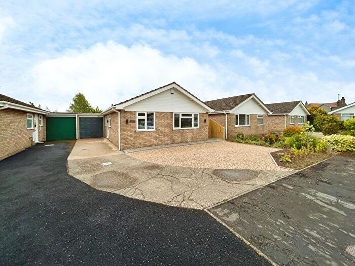 3 Bedroom Bungalow To Rent In Poplar Court, Old Leake, PE22