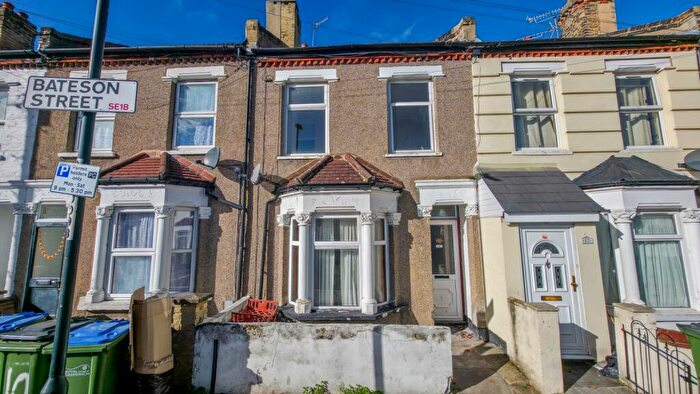 2 Bedroom Terraced House For Sale In Bateson Street, Plumstead, SE18