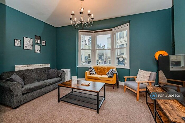 3 Bedroom Flat To Rent In Market Street, Brighton, BN1