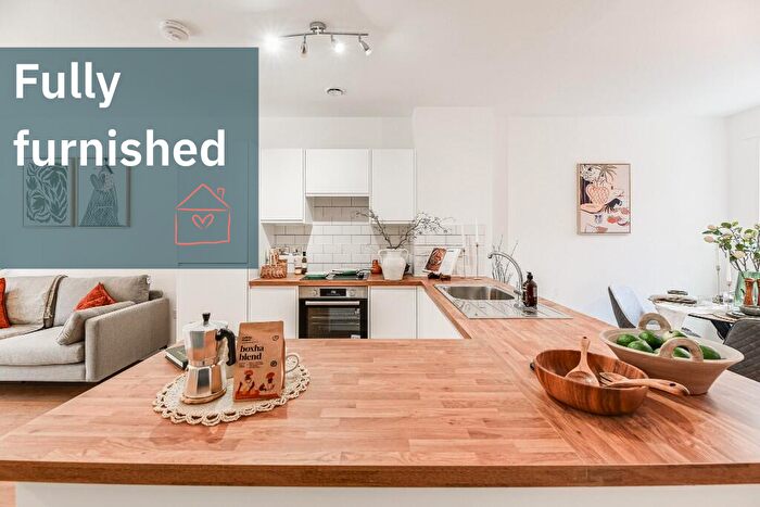 2 Bedroom Maisonette To Rent In Deansgate Gardens, Brook Street, Bolton, Greater Manchester, BL1