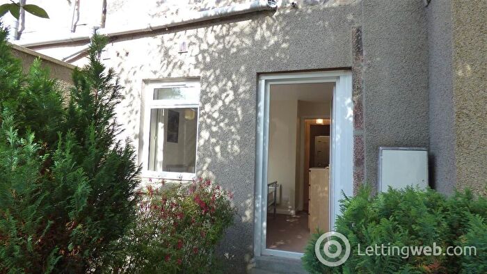 1 Bedroom Flat To Rent In St. Clair Street, Aberdeen, AB24