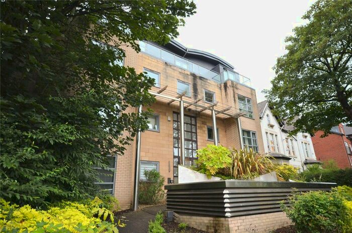 2 Bedroom House To Rent In Withington Point, Withington, Manchester, M20