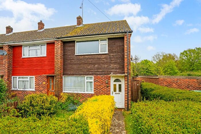 2 Bedroom End Of Terrace House For Sale In Fawconer Road, Kingsclere, Hampshire, ., RG20