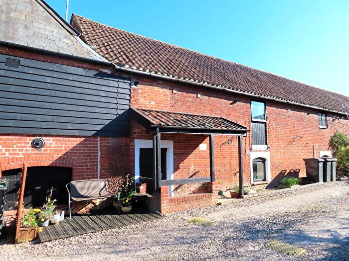 2 Bedroom Cottage To Rent In High Street, Needham Market, IP6