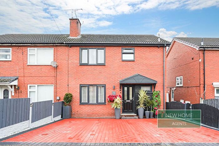 3 Bedroom Semi Detached House For Sale In Hornbeam Road, Flanderwell, Rotherham, S66