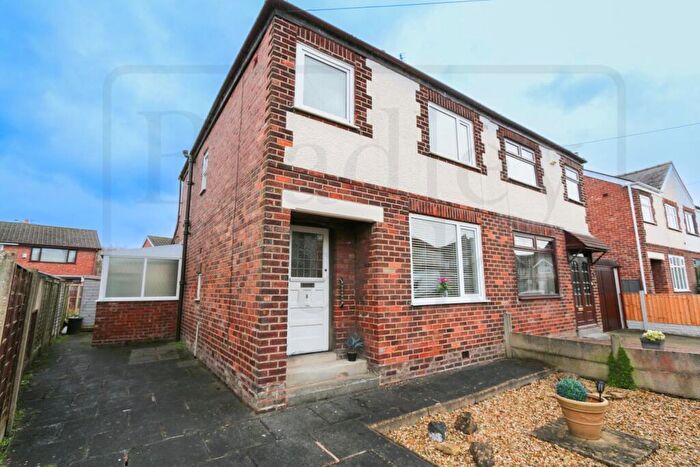 3 Bedroom Semi Detached House For Sale In Fraser Avenue, Penwortham, PR1