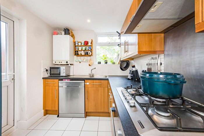 2 Bedroom Terraced House For Sale In Albany Road, Walthamstow, E17