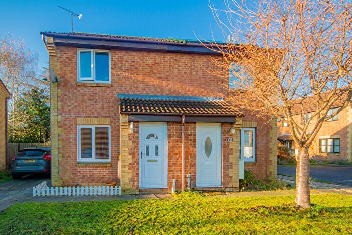 Semi-Detached House To Rent In Hatton Crofts, Long Eaton, Nottingham, NG10