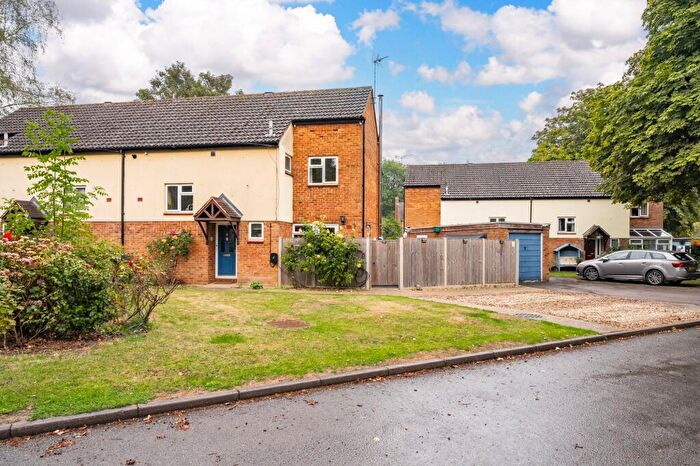 4 Bedroom Semi-Detached House For Sale In Barnby Road, Badersfield, NR10