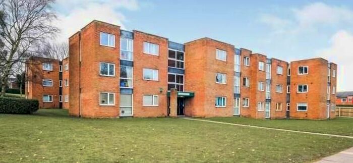 2 Bedroom Property To Rent In Kendal Court, Lakeside Walk, Erdington B23