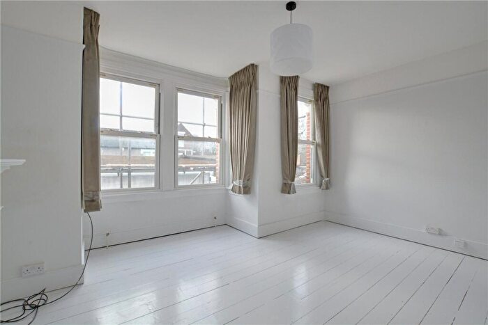 1 Bedroom Apartment To Rent In Charlton Road, London, SE3