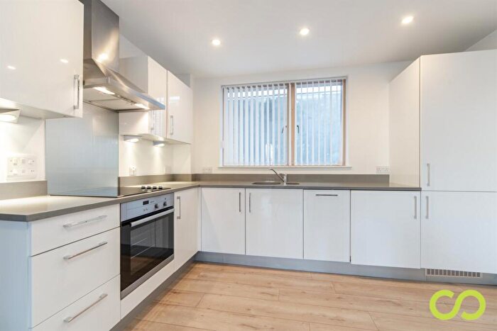 1 Bedroom Flat For Sale In Compton House, Sussex Way, Holloway, N7