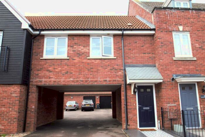 2 Bedroom Coach House To Rent In Brooklands Avenue, Wixams, Bedford, MK42