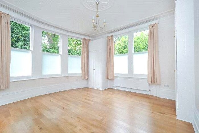 4 Bedroom Flat To Rent In Riverview Mansions, Twickenham, TW1