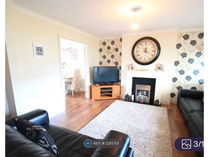 3 Bedroom Terraced House To Rent In Mackenzie Way, Gravesend, DA12
