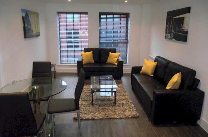 2 Bedroom Flat To Rent In The Foundry, - Carver Street, Birmingham, West Midlands, B1
