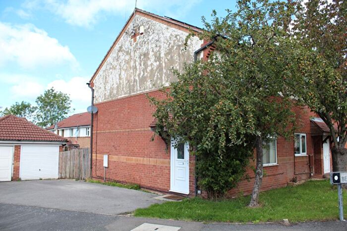 3 Bedroom End Of Terrace House For Sale In Belvoir Way, Somercotes, Derbyshire., DE55