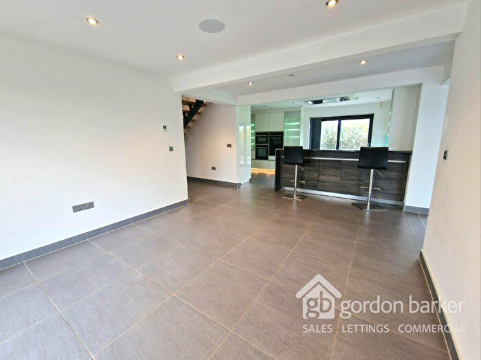 4 Bedroom Detached House For Sale In Glebe Road, BH16