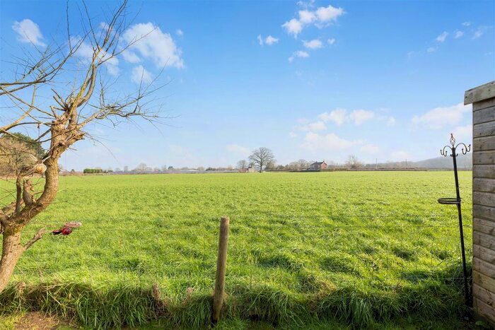 3 Bedroom Property To Rent In Wheat Close, Kingston, Sturminster Newton, DT10