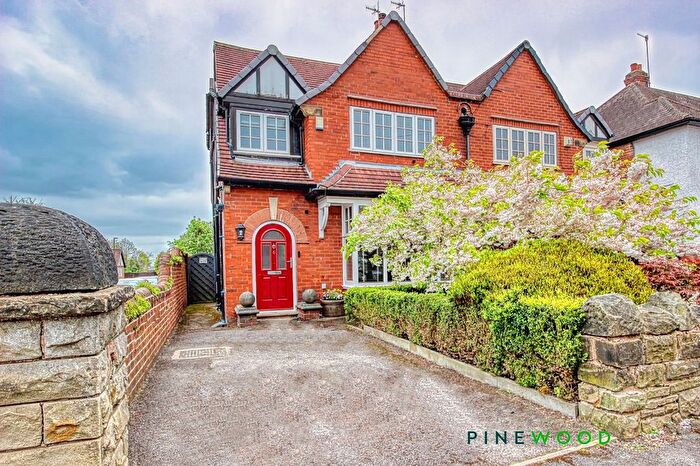 5 Bedroom Semi Detached House For Sale In Shaftesbury Avenue, Ashgate, Chesterfield, Derbyshire, S40