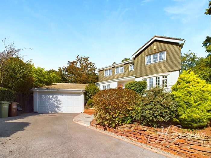 4 Bedroom Detached House For Sale In Marlborough Avenue, Torquay, TQ1