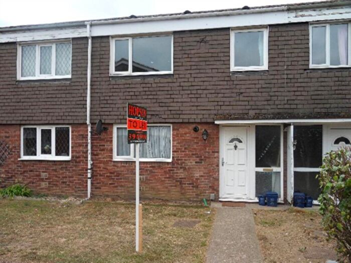 3 Bedroom House To Rent In Anson Chase, Shoeburyness, SS3