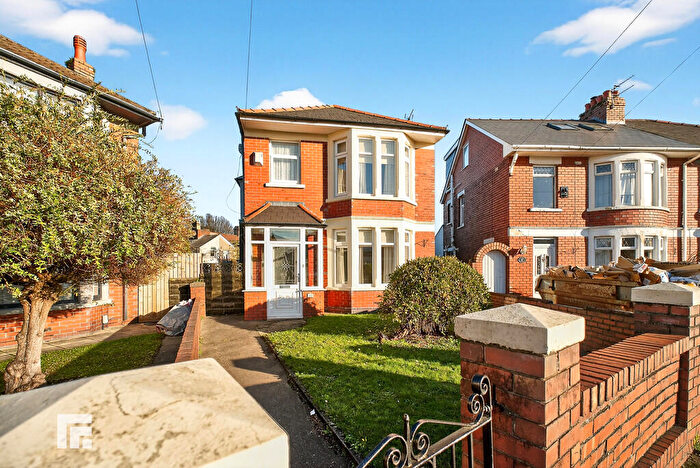 3 Bedroom Detached House For Sale In Avondale Crescent, Grangetown, Cardiff, CF11