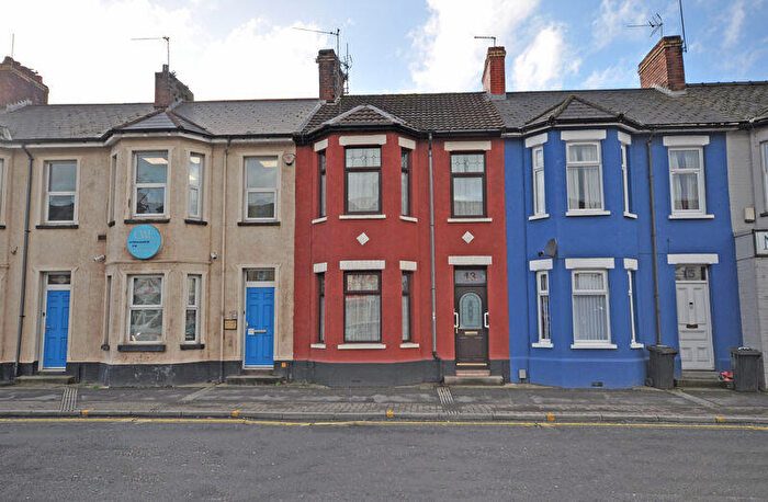 3 Bedroom Terraced House For Sale In Rear Lane Access, Malpas Road, Newport, NP20