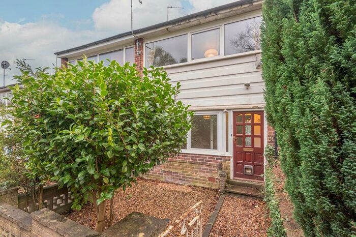 3 Bedroom Terraced House To Rent In Gledhow Lane, Chapel Allerton, Leeds, LS7