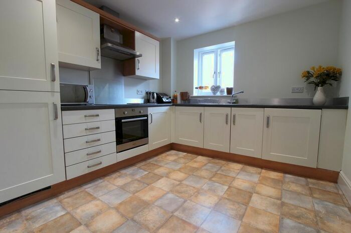 2 Bedroom Flat To Rent In The Croft, Thornholme Road, Sunderland, SR2