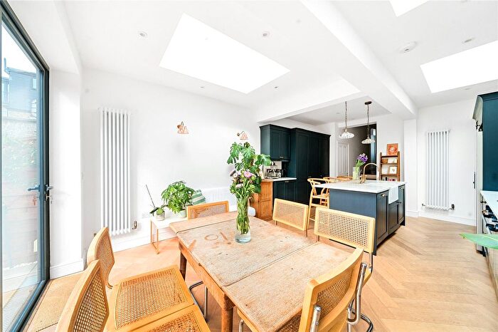3 Bedroom Terraced House For Sale In Seaford Road, London, N15