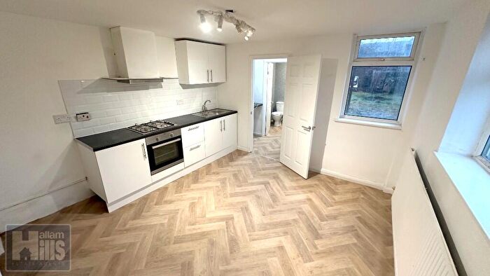 3 Bedroom Terraced House To Rent In Cresswell Road, Sheffield, S9