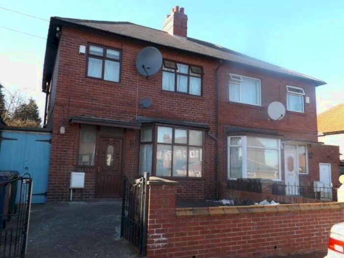 3 Bedroom Semi-Detached House To Rent In Gowland Avenue, Fenham, Newcastle Upon Tyne, NE4