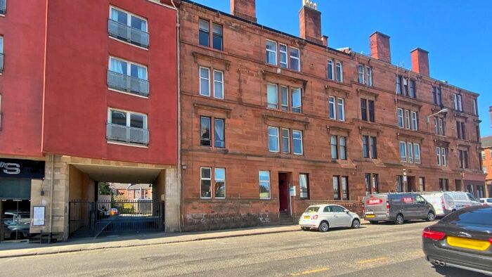 3 Bedroom Flat To Rent In Church Street, West End, Glasgow, G11