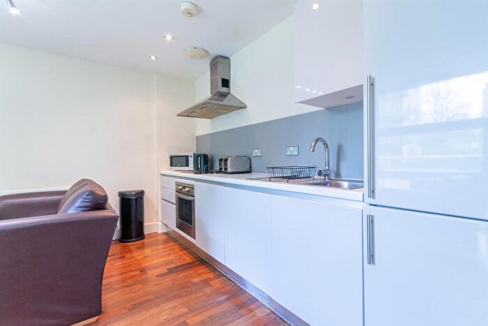 2 Bedroom Apartment To Rent In Lime Square, Quayside, NE1