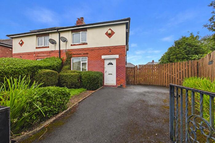 3 Bedroom Semi-Detached House For Sale In Barnfield Road West, Stockport, Greater Manchester, SK3