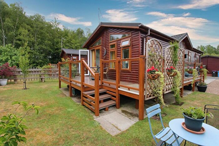 2 Bedroom Park Home For Sale In Burton Waters Lodges, Woodcock Lane, Lincoln, LN1