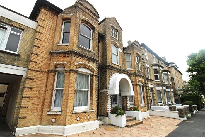 1 Bedroom Flat To Rent In Wilbury Road, Hove, BN3