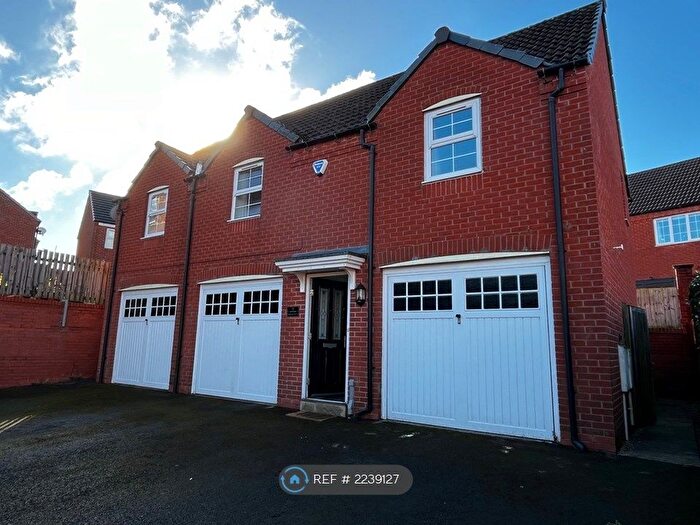 2 Bedroom Detached House To Rent In Medway Drive, Bingham, Nottingham, NG13