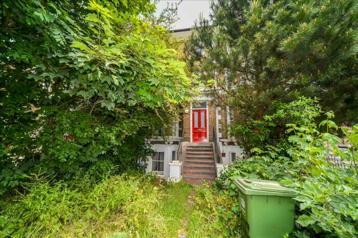 2 Bedroom Apartment To Rent In Lee High Road, London, SE12