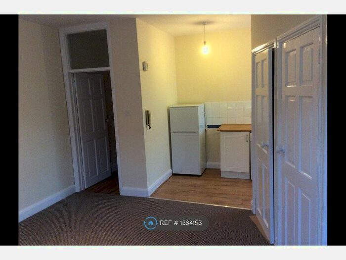 1 Bedroom Flat To Rent In Bellegrove Road, Welling, DA16