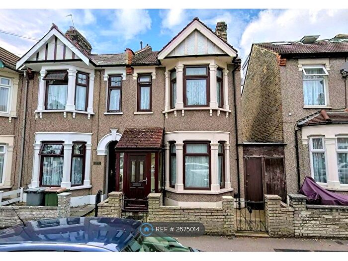 3 Bedroom End Terrace House To Rent In Chesley Gardens, London, E6