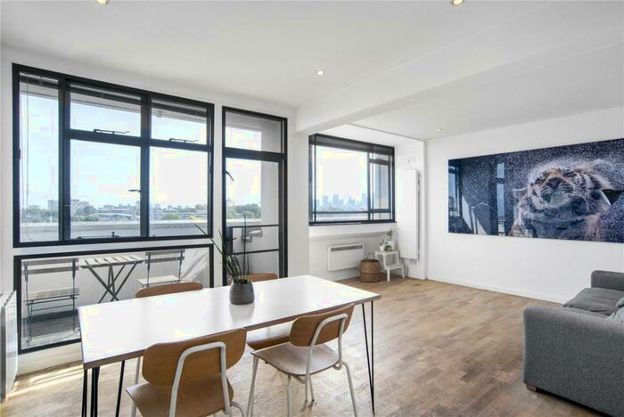 2 Bedroom Apartment To Rent In Claredale Street, Cambridge Heath, London, E2