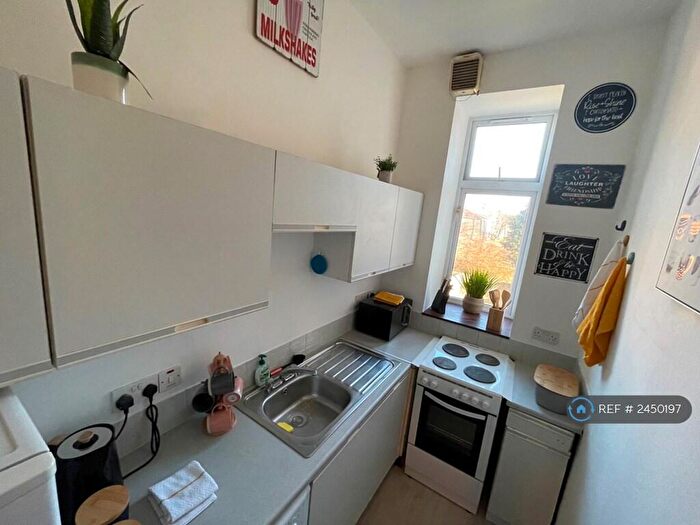1 Bedroom Flat To Rent In King Street, Aberdeen, AB24