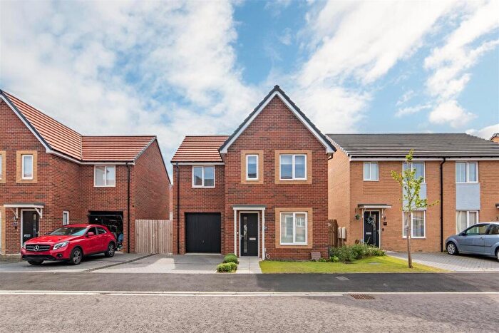 4 Bedroom Detached House For Sale In Poppy Place, Newcastle Upon Tyne, NE13