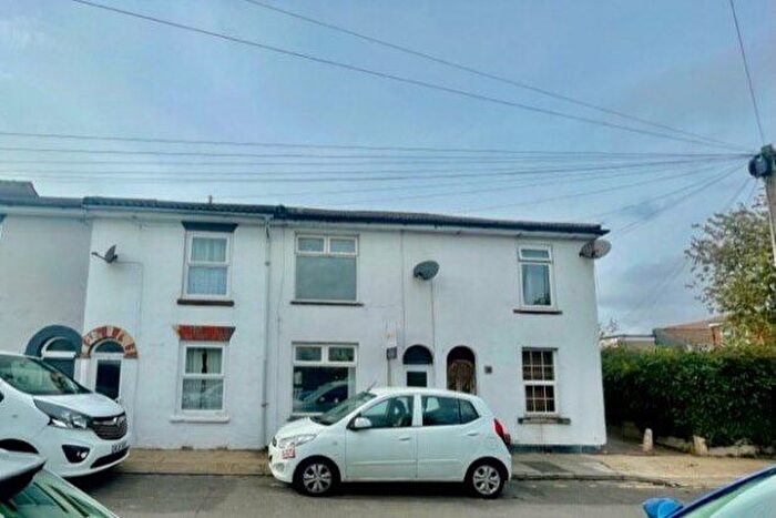 3 Bedroom Property To Rent In Durham Street, Gosport, PO12