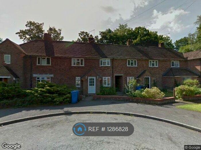 3 Bedroom Terraced House To Rent In Kennel Wood, Berkshire SL5