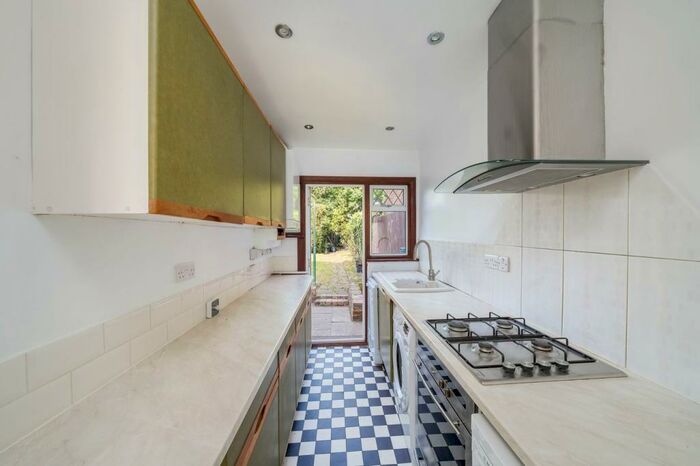 3 Bedroom Terraced House To Rent In Kings Road, Harrow, HA2