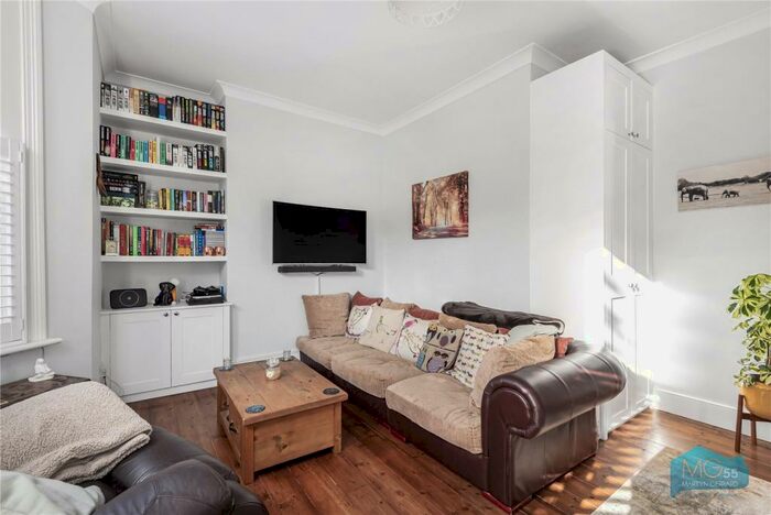 2 Bedroom Property To Rent In Crouch Hill, Crouch End, London, N8